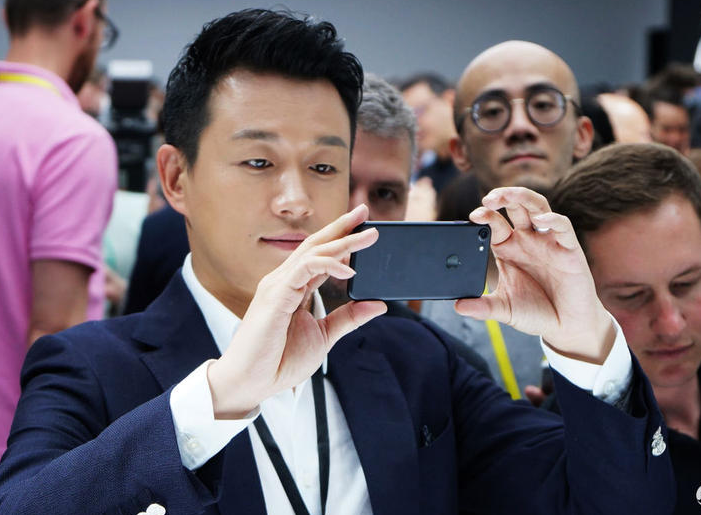 iPhone 7 新品發(fā)布會(huì) iPhone 7 新品發(fā)布會(huì)